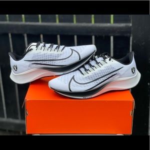nike zoom pegasus 37 raiders